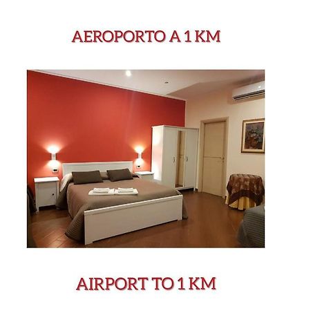 Simpson - Aeroporto Di Bari - Affittacamere Εξωτερικό φωτογραφία