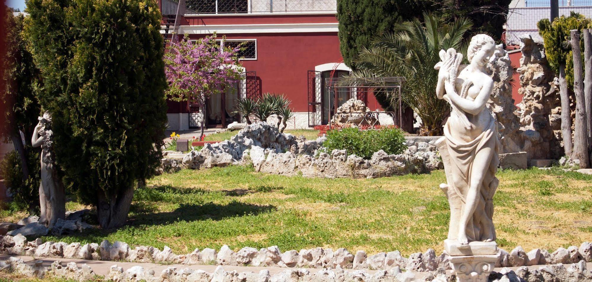Simpson - Aeroporto Di Bari - Affittacamere Εξωτερικό φωτογραφία